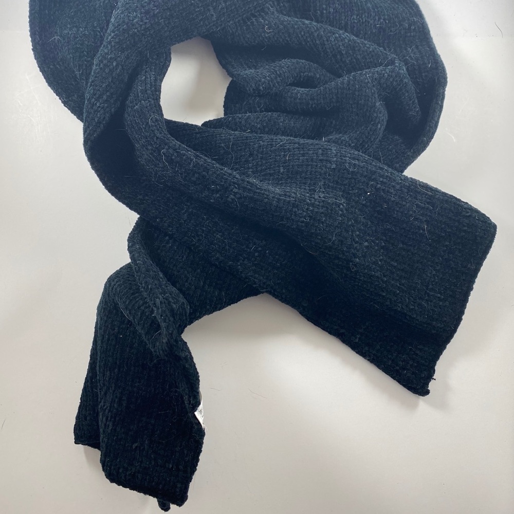 Scarf - Picture 2 of 2